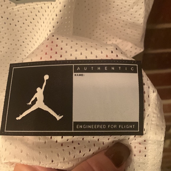 Men's Air Jordan Sz Small Jersey - Picture 5 of 6
